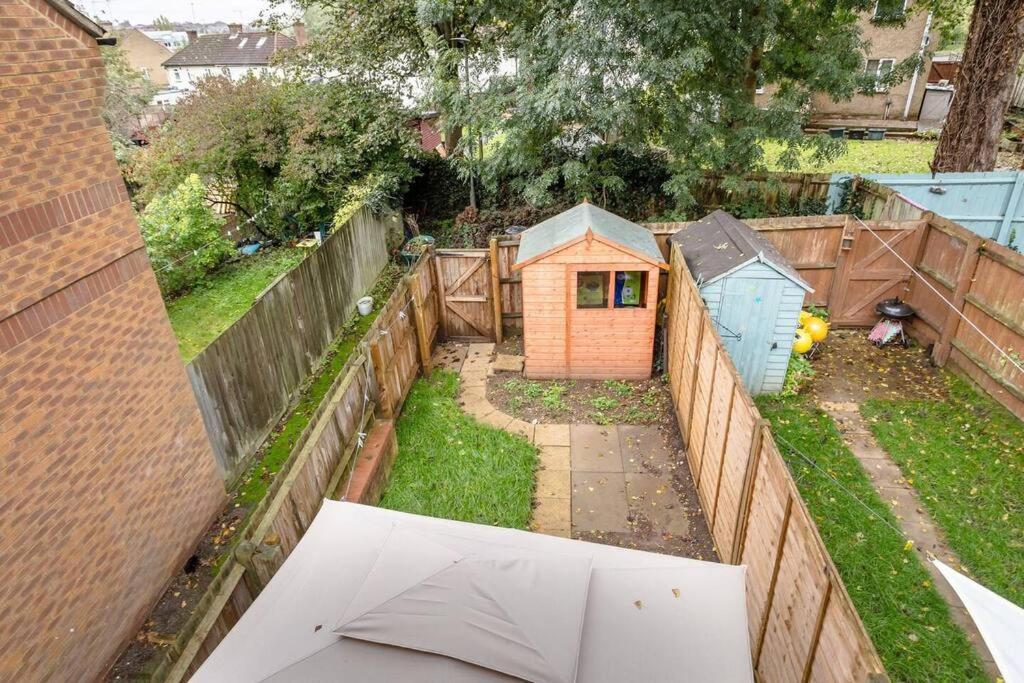 Villa Quiet & Secluded St Albans House Esterno foto