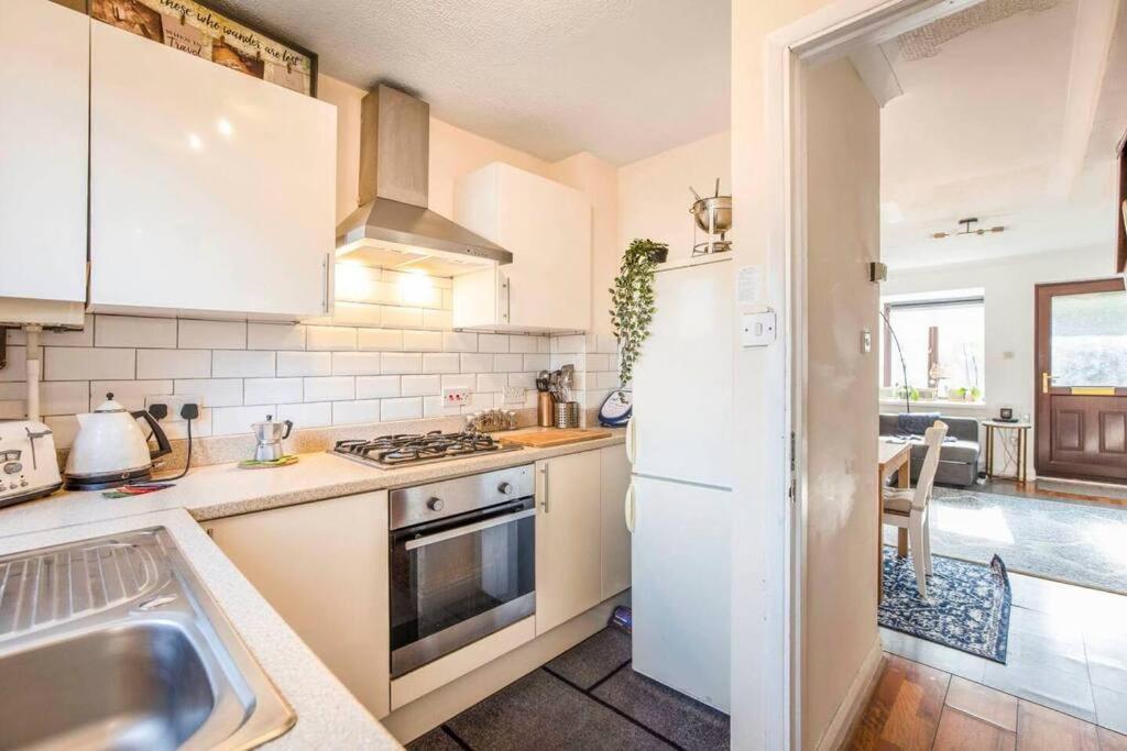 Villa Quiet & Secluded St Albans House Esterno foto