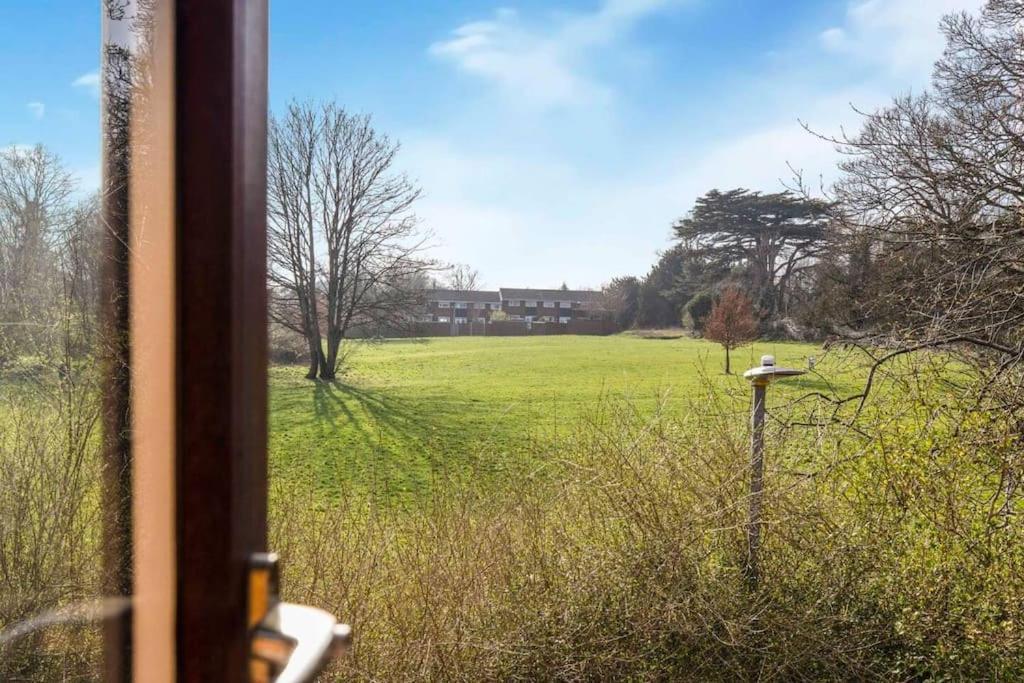 Villa Quiet & Secluded St Albans House Esterno foto